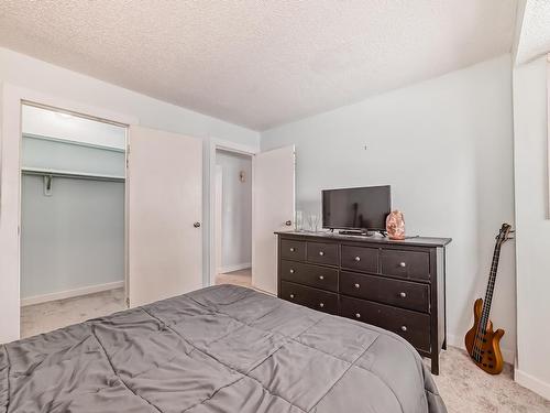 3949 62 Street, Edmonton, AB - Indoor Photo Showing Bedroom