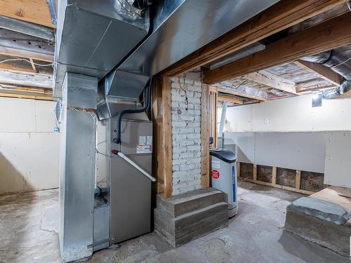 12034 62 Street, Edmonton, AB - Indoor Photo Showing Basement