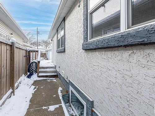 12034 62 Street, Edmonton, AB - Outdoor