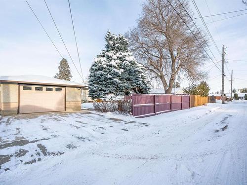 10215 136 Avenue, Edmonton, AB 