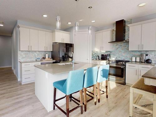 215 Glenridding Ravine Rd, Edmonton, AB - Indoor Photo Showing Kitchen With Double Sink With Upgraded Kitchen