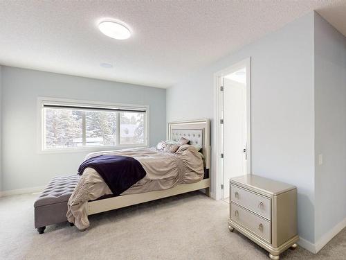 215 Glenridding Ravine Rd, Edmonton, AB - Indoor Photo Showing Bedroom