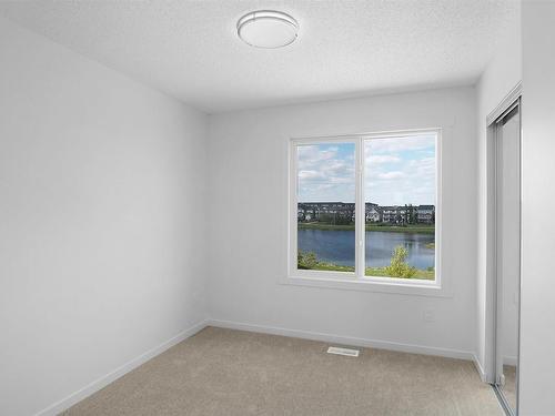 47 1025 Secord Promenade, Edmonton, AB - Indoor Photo Showing Other Room