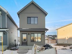 2732 193 Street  Edmonton, AB T6M 3B2