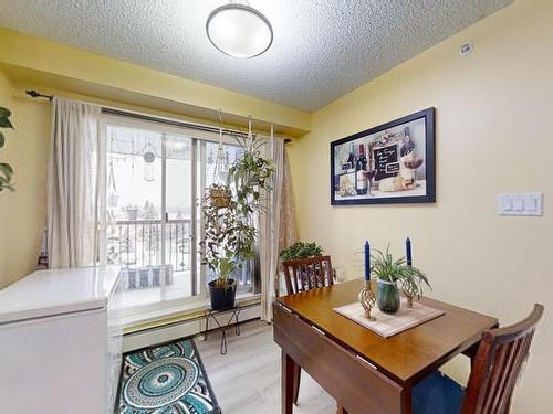 453 1196 Hyndman Rd, Edmonton, AB - Indoor Photo Showing Dining Room