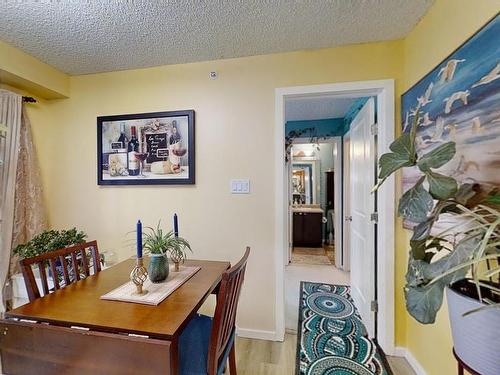 453 1196 Hyndman Rd, Edmonton, AB - Indoor Photo Showing Dining Room