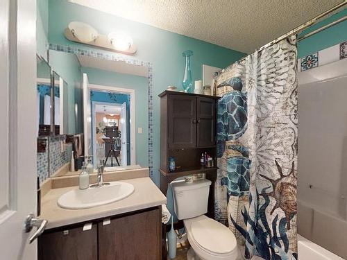 453 1196 Hyndman Rd, Edmonton, AB - Indoor Photo Showing Bathroom