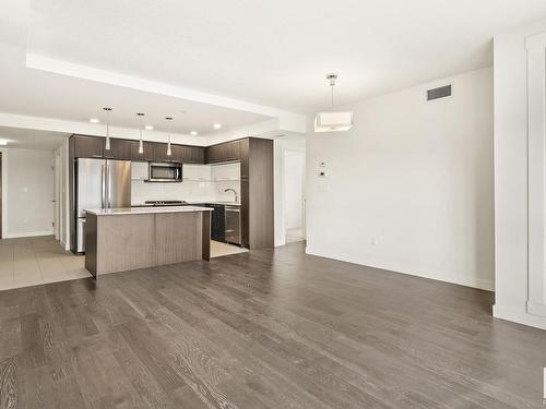 1404 9720 106 Street, Edmonton, AB - Indoor Photo Showing Kitchen