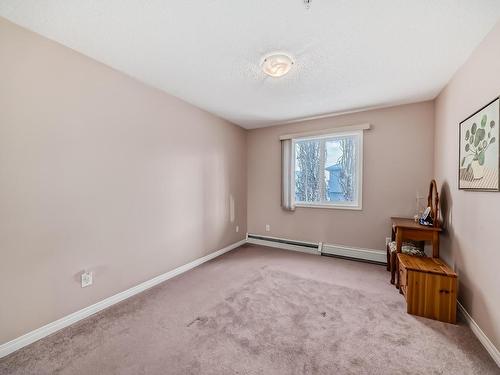 227 9525 162 Avenue, Edmonton, AB - Indoor Photo Showing Other Room