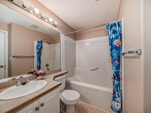 227 9525 162 Avenue, Edmonton, AB - Indoor Photo Showing Bathroom