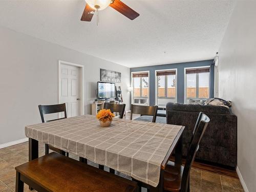 202 802 -12 Street, Cold Lake, AB - Indoor Photo Showing Dining Room