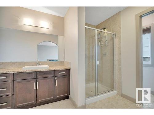 2016 68 Street, Edmonton, AB - Indoor Photo Showing Bathroom