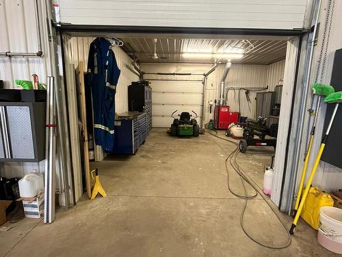 58128 Rr 251, Rural Sturgeon County, AB - Indoor Photo Showing Garage