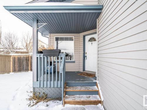 406 Fairway Drive, Stony Plain, AB 