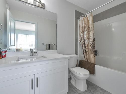 47 603 Orchards Boulevard, Edmonton, AB - Indoor Photo Showing Bathroom