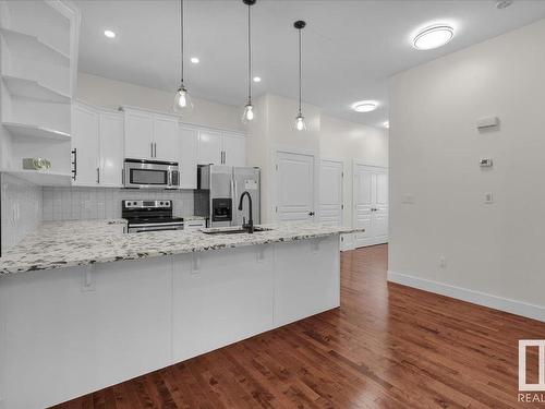 4366 Veterans Way, Edmonton, AB - Indoor Photo Showing Kitchen With Upgraded Kitchen