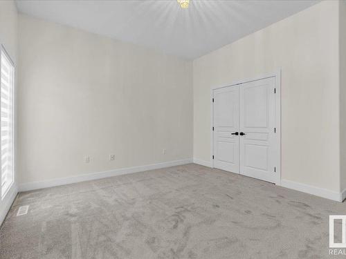 4366 Veterans Way, Edmonton, AB - Indoor Photo Showing Other Room