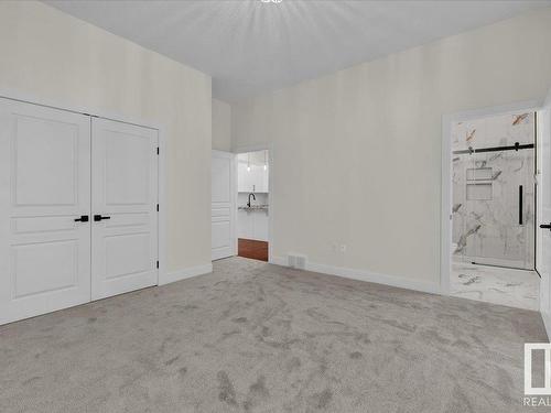 4366 Veterans Way, Edmonton, AB - Indoor Photo Showing Other Room