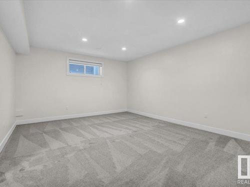 4366 Veterans Way, Edmonton, AB - Indoor Photo Showing Other Room