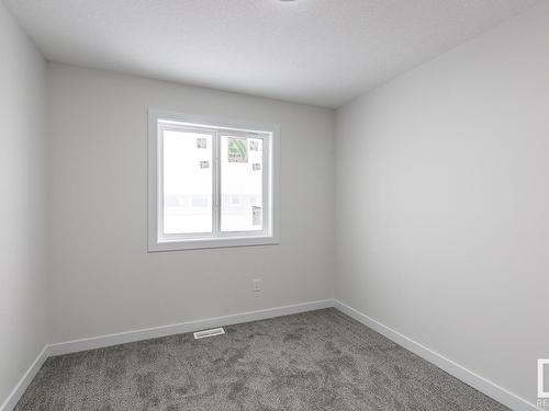 22 Chambery Crescent, St. Albert, AB - Indoor Photo Showing Other Room