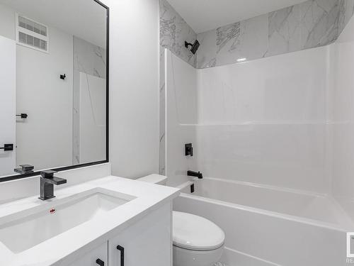 22 Chambery Crescent, St. Albert, AB - Indoor Photo Showing Bathroom