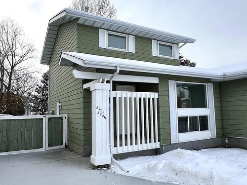 5211 39 Avenue, Edmonton, AB 