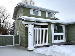 5211 39 Avenue  Edmonton, AB T6L 1P3