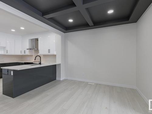 26 Chambery Crescent, St. Albert, AB - Indoor Photo Showing Kitchen