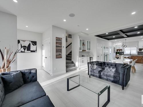 40 Chambery Crescent, St. Albert, AB - Indoor Photo Showing Living Room