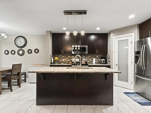 15104 31 Street Nw, Edmonton, AB - Indoor Photo Showing Kitchen With Upgraded Kitchen