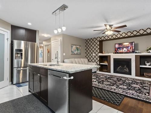 15104 31 Street Nw, Edmonton, AB - Indoor Photo Showing Kitchen With Upgraded Kitchen