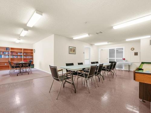 212 10610 76 Street Nw, Edmonton, AB - Indoor Photo Showing Dining Room