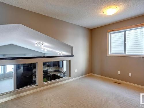 7669 Schmid Crescent, Edmonton, AB - Indoor Photo Showing Other Room