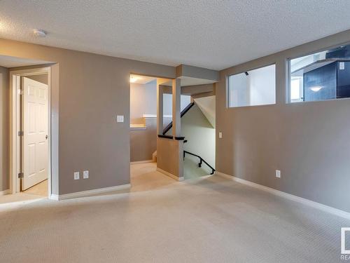 7669 Schmid Crescent, Edmonton, AB - Indoor Photo Showing Other Room