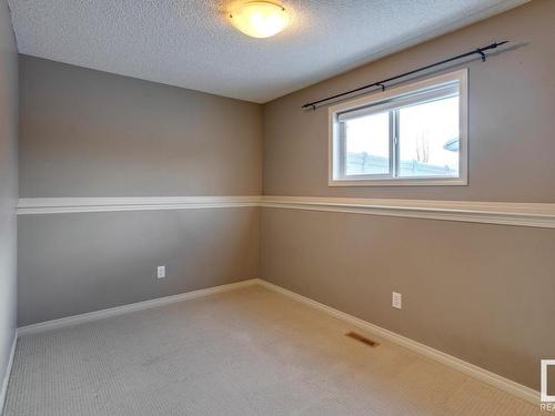 7669 Schmid Crescent, Edmonton, AB - Indoor Photo Showing Other Room