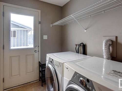 7669 Schmid Crescent, Edmonton, AB - Indoor Photo Showing Laundry Room