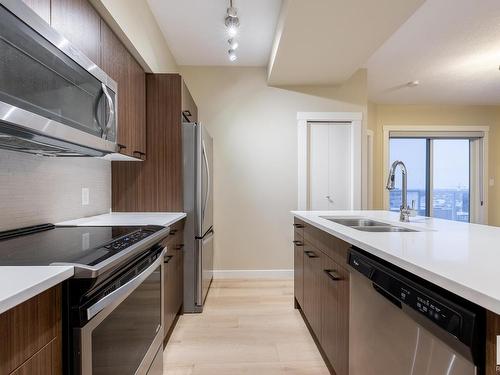 1306 10410 102 Avenue, Edmonton, AB - Indoor Photo Showing Kitchen With Double Sink