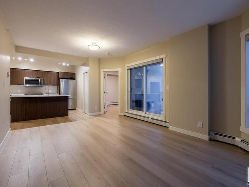 1306 10410 102 Avenue, Edmonton, AB - Indoor Photo Showing Kitchen