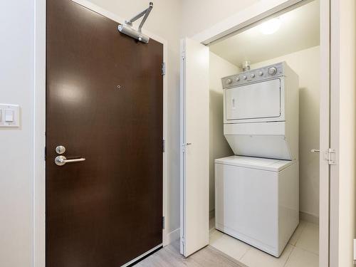 1007 10410 102 Avenue, Edmonton, AB - Indoor Photo Showing Laundry Room