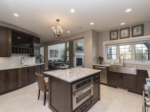 605 Howatt Drive, Edmonton, AB - Indoor Photo Showing Kitchen With Upgraded Kitchen