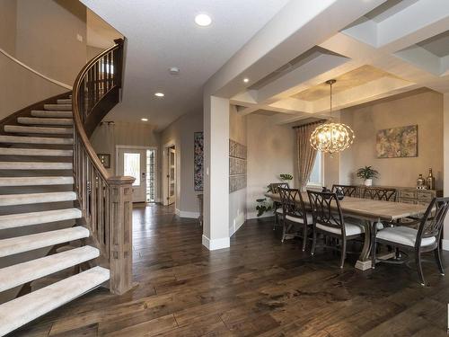 605 Howatt Drive, Edmonton, AB - Indoor Photo Showing Dining Room