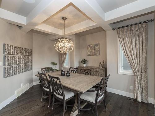 605 Howatt Drive, Edmonton, AB - Indoor Photo Showing Dining Room