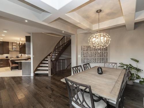 605 Howatt Drive, Edmonton, AB - Indoor Photo Showing Dining Room