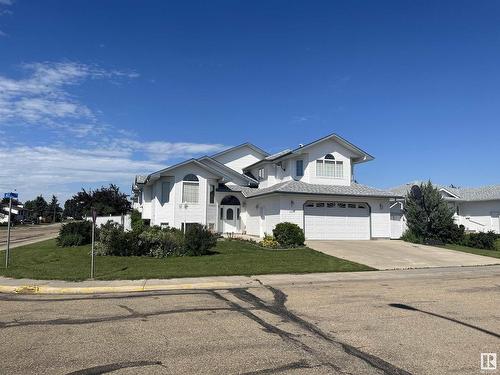 4202 47 Street, Vegreville, AB 