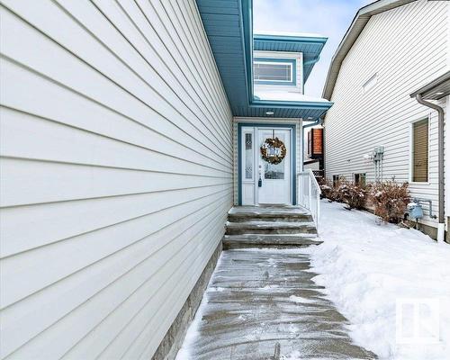 674 Kananaskis Drive, Devon, AB - Outdoor