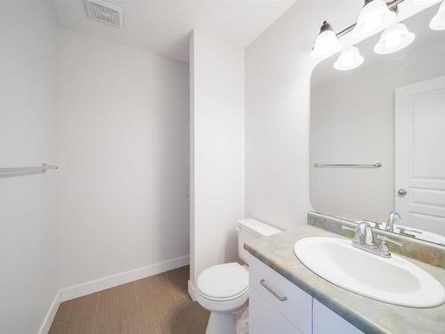 315 Brintnell Boulevard, Edmonton, AB - Indoor Photo Showing Bathroom