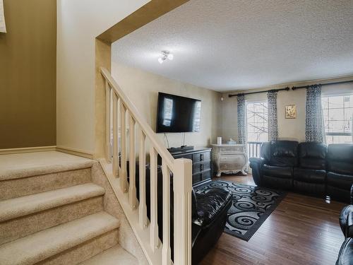 3011 21 Avenue, Edmonton, AB - Indoor