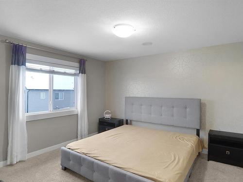 16726 64 Street, Edmonton, AB - Indoor Photo Showing Bedroom