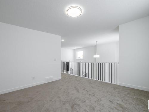 7135 177 Avenue, Edmonton, AB - Indoor Photo Showing Other Room