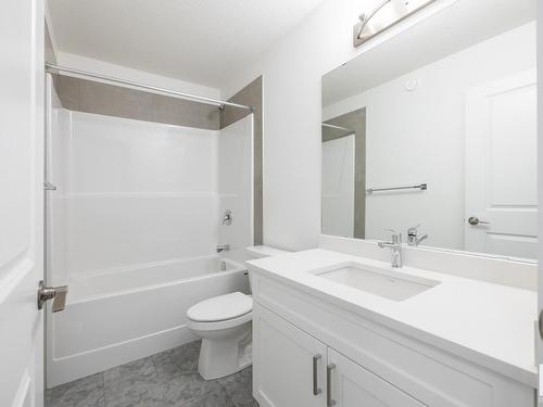 7135 177 Avenue, Edmonton, AB - Indoor Photo Showing Bathroom